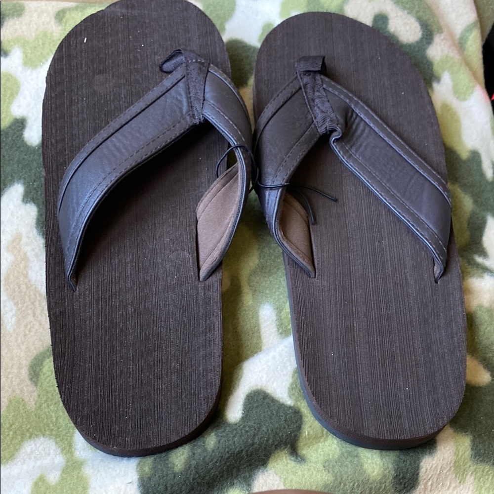 Men's brown Flip Flops